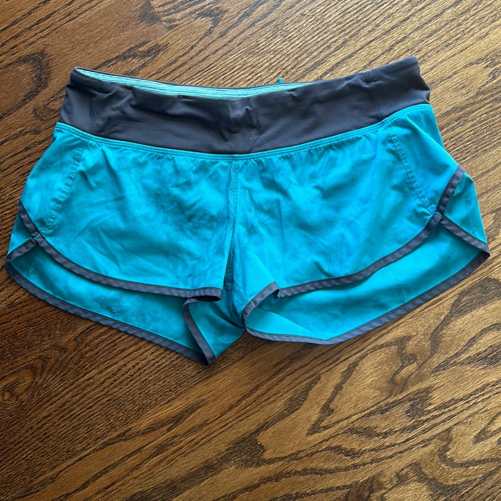 Lululemon running short